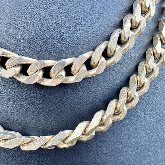 Chunky Gold Tone Cuban Curb Chain Necklace Chinky Mob Wife Jewelry Vintage 31” - Picture 5 of 6